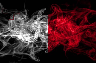 Malta ve Malta duman bayrağı siyah arkaplanda izole edildi