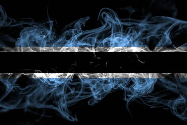 ボツワナ 黒の背景に隔離されたバツワナの煙旗 — ストック写真