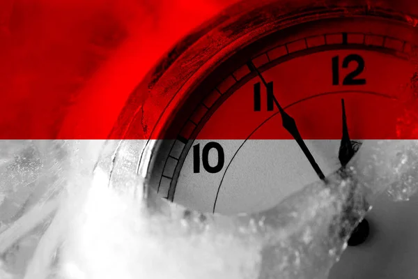 Indonésia Bandeira Indonésia Com Relógio Perto Meia Noite Fundo Feliz — Fotografia de Stock