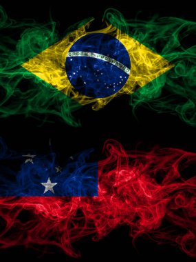 Brezilya, Brezilya Samoa 'ya karşı yan yana dikilmiş gizemli bayraklar. Kalın renkli ipeksi soyut duman bayrakları.