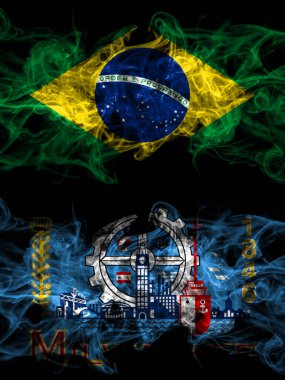 Brezilya, Brezilya, Amerika Birleşik Devletleri, Amerika, ABD, ABD, Amerika, Milwaukee, Wisconsin dumanlı mistik bayrakları karşı karşıya. Kalın renkli ipeksi soyut duman bayrakları.