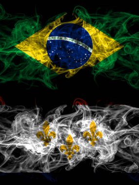 Brezilya, Brezilya, Amerika Birleşik Devletleri, Amerika, ABD, Amerika, Amerika, New Orleans, Louisiana dumanlı mistik bayrakları ile karşı karşıya. Kalın renkli ipeksi soyut duman bayrakları.