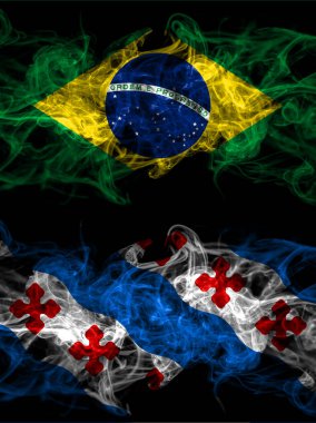 Brezilya, Brezilya, Amerika Birleşik Devletleri, Amerika, ABD, Amerika, Amerikan, Rockville, Maryland dumanlı mistik bayrakları karşı karşıya. Kalın renkli ipeksi soyut duman bayrakları.