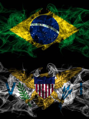 Brezilya, Brezilya, Amerika Birleşik Devletleri, Amerika, ABD, ABD, Amerika, Virgin Adaları 'na karşı yan yana yerleştirilmiş dumanlı mistik bayraklar. Kalın renkli ipeksi soyut duman bayrakları.