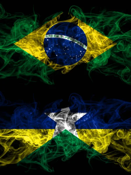Brasile Brasile Brasile Brasile Rondonia Bandiere Mistiche Fumose Affiancate Bandiere — Foto Stock