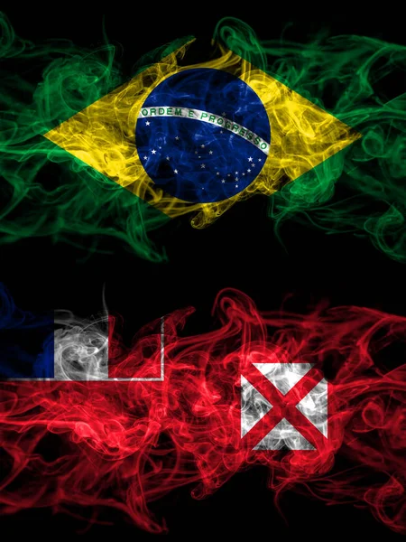 Brasil Brasil Francia Francia Wallis Futuna Banderas Místicas Ahumadas Colocadas —  Fotos de Stock
