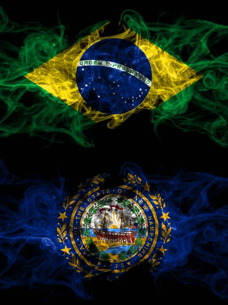 Brezilya, Brezilya, Amerika Birleşik Devletleri, Amerika, ABD, ABD, Amerika, New Hampshire, yan yana yerleştirilmiş dumanlı mistik bayraklar. Kalın renkli ipeksi soyut duman bayrakları.