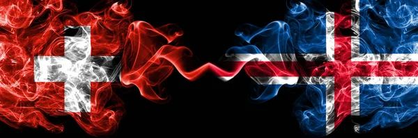 Schweiz Schweiz Gegen Island Isländische Rauchfahnen Nebeneinander Dick Gefärbte Seidig — Stockfoto