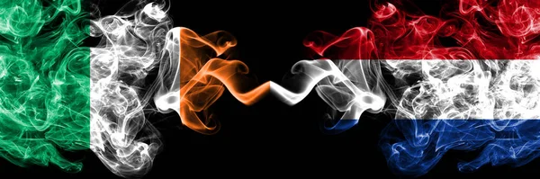 República Irlanda Irlanda Países Bajos Países Bajos Holanda Banderas Místicas — Foto de Stock