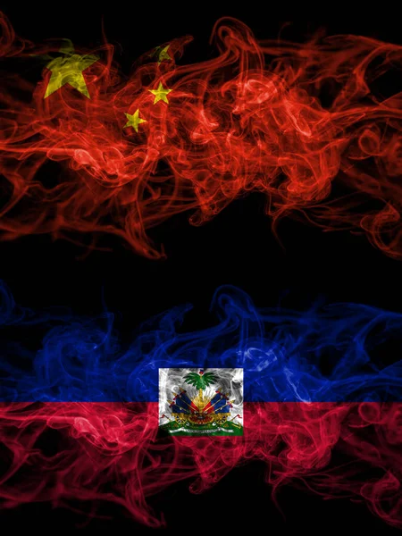 China Chinese Haiti Smoky Mystic Flags Placed Side Side Thick — Stockfoto