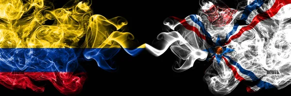 Colombia Colombiaanse Assyrië Rokerige Mystieke Vlaggen Naast Elkaar Geplaatst Dikke — Stockfoto