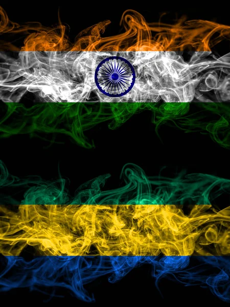 India India Gabon Gabonese Gabonese Rokerige Mystieke Vlaggen Naast Elkaar — Stockfoto