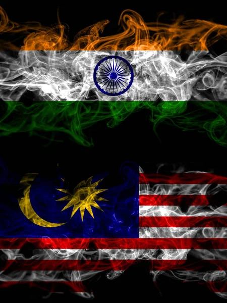 Índia Índia Malásia Bandeiras Místicas Malaias Fumegantes Colocadas Lado Lado — Fotografia de Stock