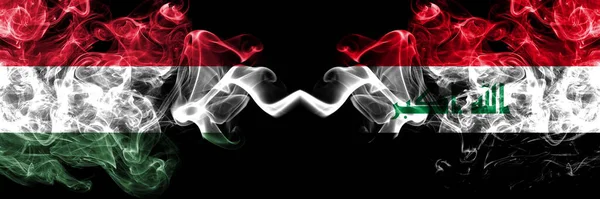 Hungría Hungría Iraq Banderas Ahumadas Lado Lado — Foto de Stock