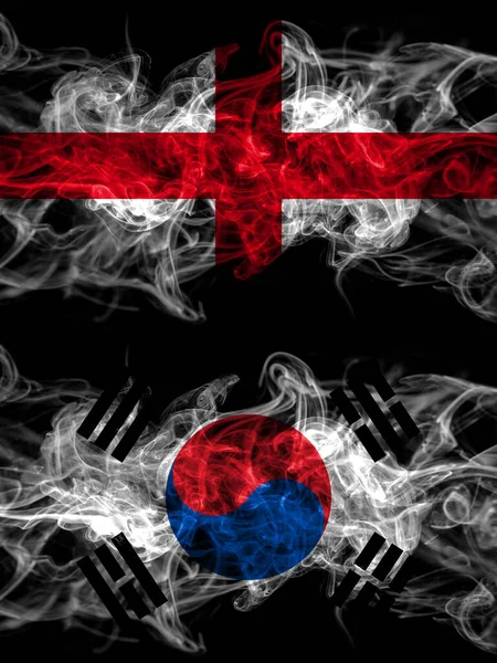 Flagga England Engelska Och Sydkorea Koreanska Länder Med Rökig Effekt — Stockfoto