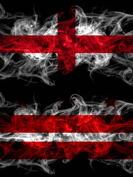 英国和美利坚合众国 华盛顿等国家的国旗 具有烟熏效果 — 图库照片