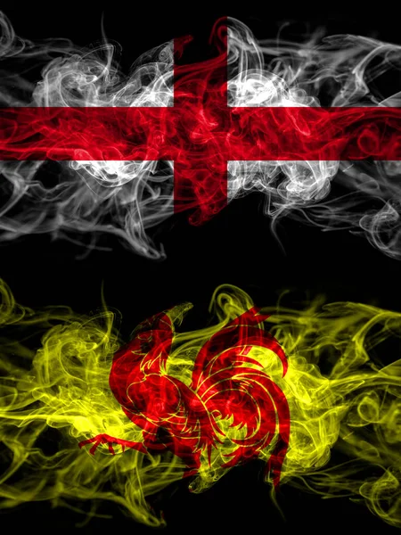 具有烟熏效果的英国 英国和瓦隆尼亚国旗 — 图库照片