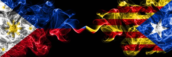 Filipinas Filipino Catalunha Catalão Catalão Espanha Bandeiras Fumaça Lado Lado — Fotografia de Stock
