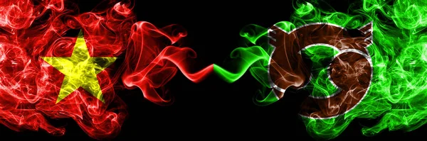 Vietnam, Vietnamlılar Japonlara karşı, Japonlar, Betsukai, Hokkaido, Nemuro, Subfecture duman bayrakları yan yana.