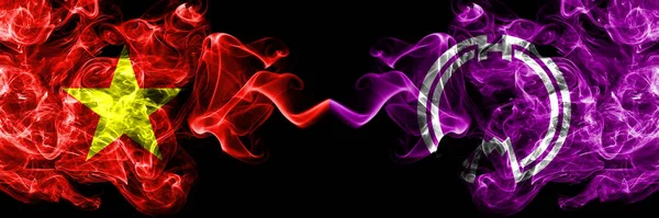 Vietnam, Vietnamlılar Japonya 'ya karşı, Japonlar, Rishirifuji, Hokkaido, Soya, Alt vilayet duman bayrakları yan yana.