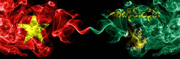 Vietnam, Vietnamlılar Myanmar 'a karşı, Sagaing Tümeni duman bayrakları yan yana.