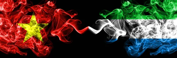 Vietnam, Vietnamlılar Sierra Leone 'ye karşı Duman bayrakları yan yana.