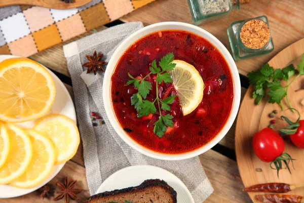 Domácí polévka — Stock fotografie