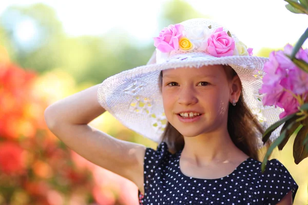 Kleines Mädchen — Stockfoto