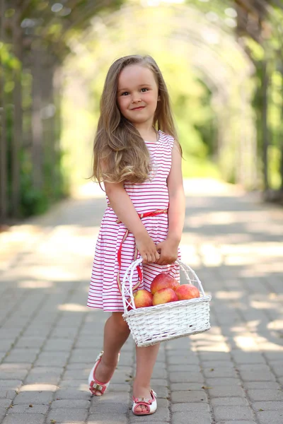 Äpple — Stockfoto