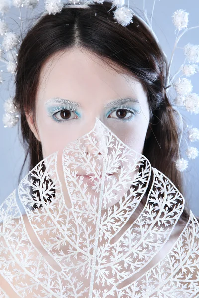 Blå vintern flicka — Stockfoto