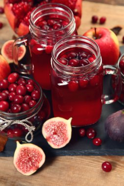 meyve içki masasında