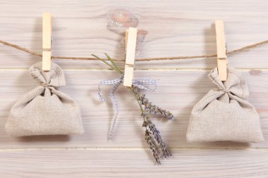 Tekstil ve çiçekler