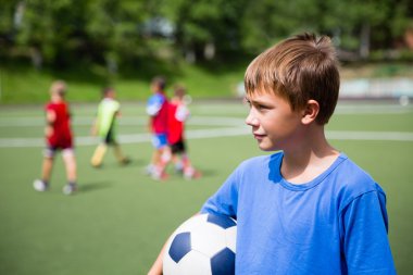 Genç futbolcu eğitim 