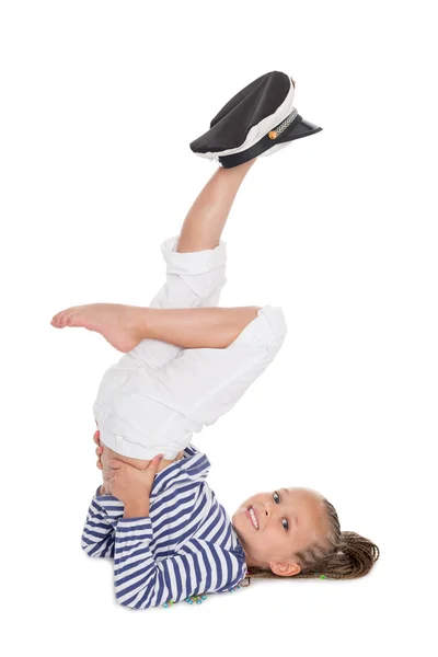 Menina realiza exercício de ginástica — Fotografia de Stock