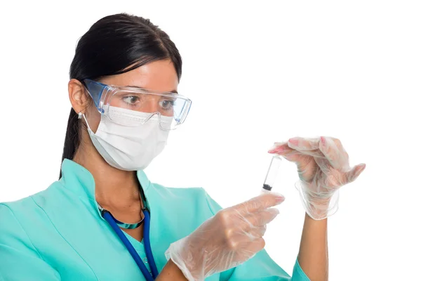 Nurse in a mask prepares a syringe — Stock Photo, Image