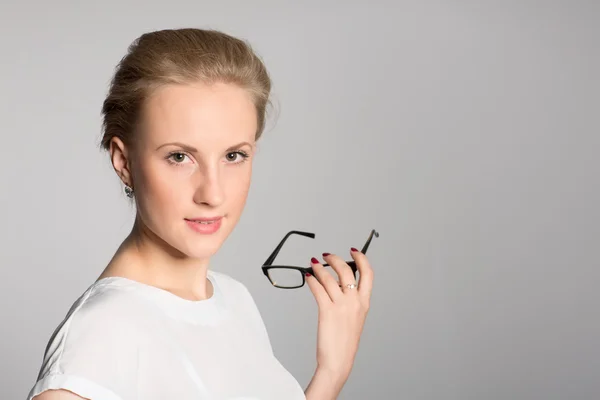 Encantadora joven mujer de negocios — Foto de Stock