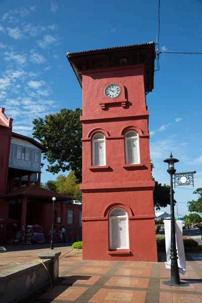 Czerwona Wieża zegarowa w Malacca — Zdjęcie stockowe