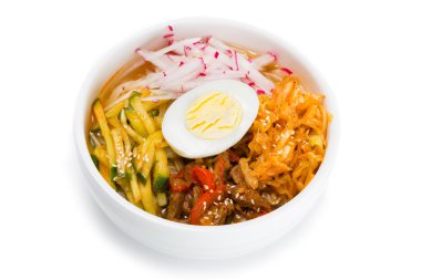 Cooksey fincan ince erişte, sebze ve et