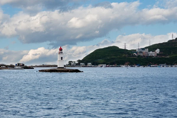 Faro Tokarevskiy un punto di riferimento a Vladivostok, Russia — Foto Stock