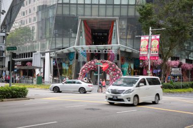 Bir alışveriş, Singapore Orchard orta merkezidir