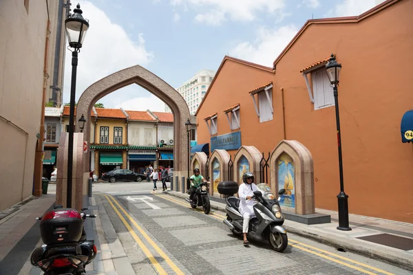 Mensen in de Arabische wijk in Singapore — Stockfoto