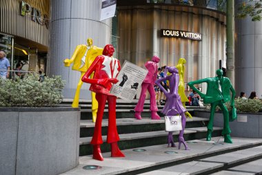 Sculpture at the mall ION Orchard, Singapore