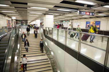 Hong Kong metro Altgeçit insanlarda
