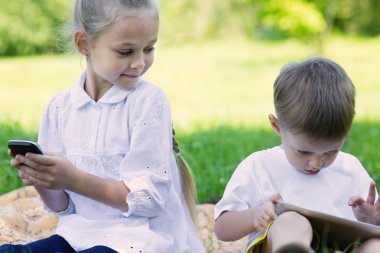 Çocuk oyunları bir tablet Pc ve smartphone oyun