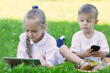 Çocuk oyunları bir tablet Pc ve smartphone oyun