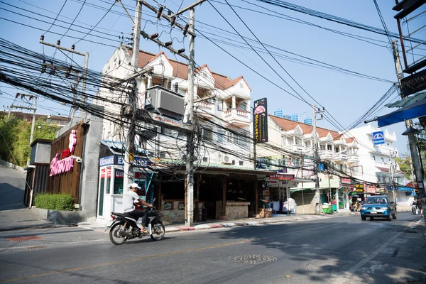 Fios elétricos e de comunicação em Tailândia — Fotografia de Stock