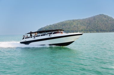 Cruise hız teknesi Andaman Denizi, Tayland