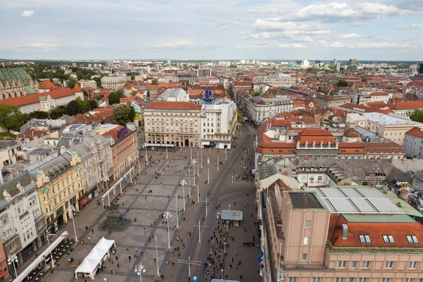 Blick von oben auf den Ban-Jelacic-Platz in Zagreb, Kroatien — Stockfoto