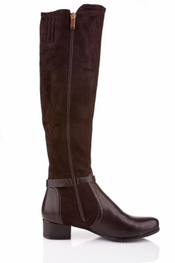 Zarif kadın knee yüksek önyükleme üzerinde beyaz izole.