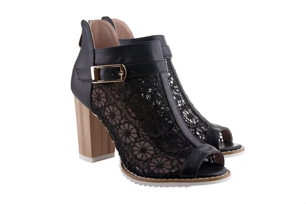 Scarpe da donna con pizzo nero — Foto Stock